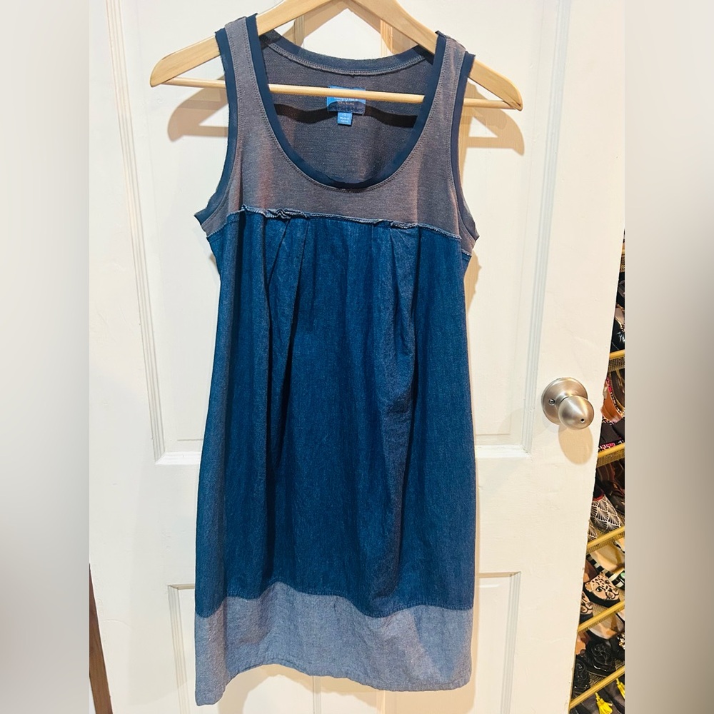 Simply Vera | Denim Shift Dress with Pockets